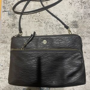 #Travanti#Shoulderbag#Crossbody#Excellent ##💕💕Condition no stains##💕💕